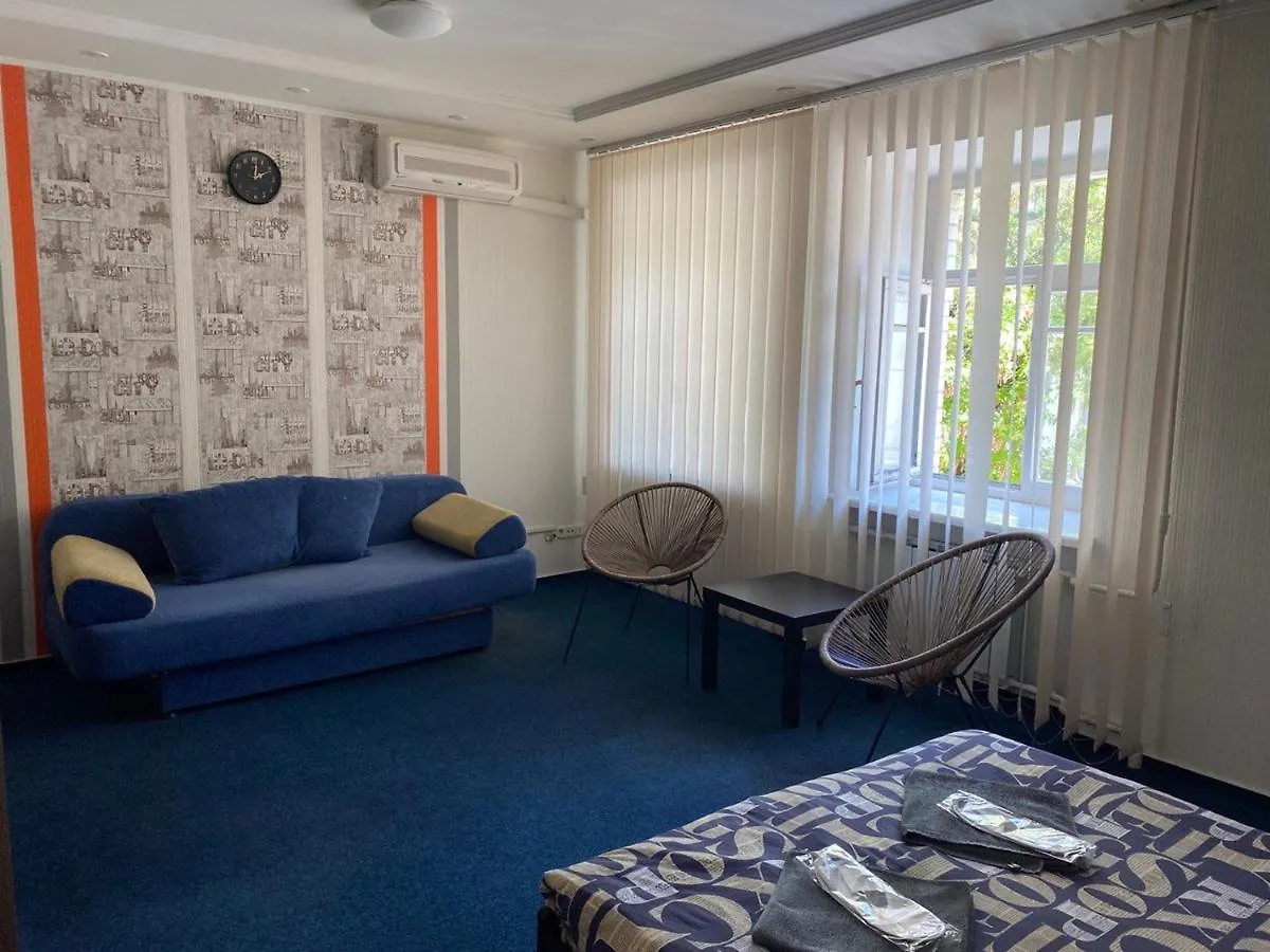 Uneed Rooms Podil キエフ アパートホテル